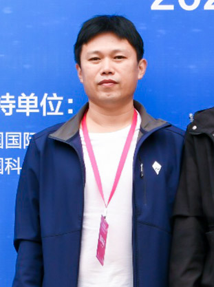 尹新洪